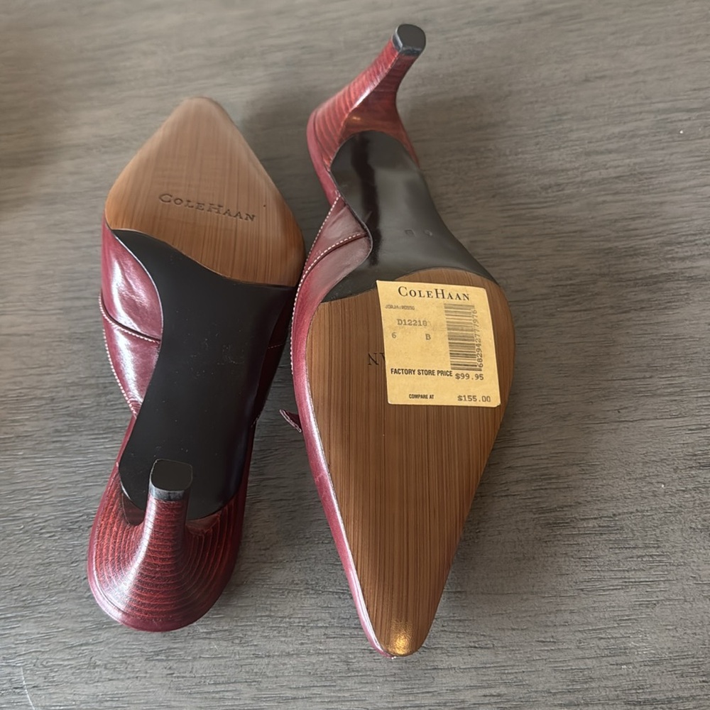 Elegant Burgundy Leather Cole Haan Heels - Picture 7 of 9